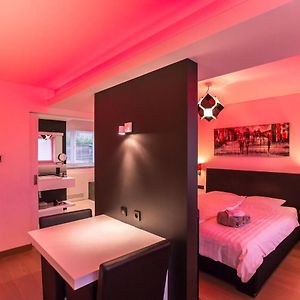 Studio met een King Size Bed